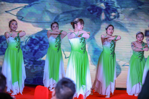 大禹漢光2018年“同心同行，共創(chuàng)未來”主題年會圓滿成功