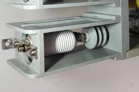 怎樣解決真空滅弧室漏氣？定期檢測有必要！